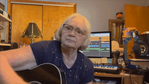 ca1846d-d1a-13d8-d8f5-7336a8d32bca_giphy